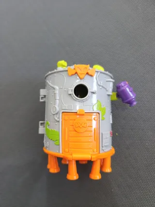 MegaPack Superthings Figuras y Vehículos