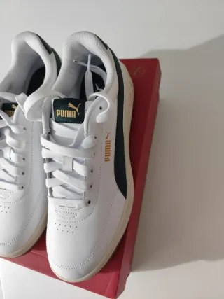 Zapatillas Puma Blancas y Verdes