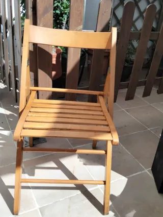 Sillas plegables de madera de nogal