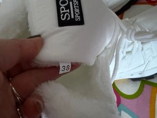 Botas de nieve blancas