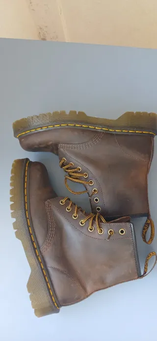 Stivali Dr. Martens Marrone Taglia 40