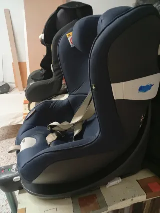 Silla de coche grupo 0-1 azul marca cybes