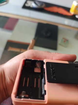Radio Sony Walkman FM Naranja Púrpura
