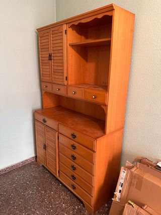 Mueble de salón de madera