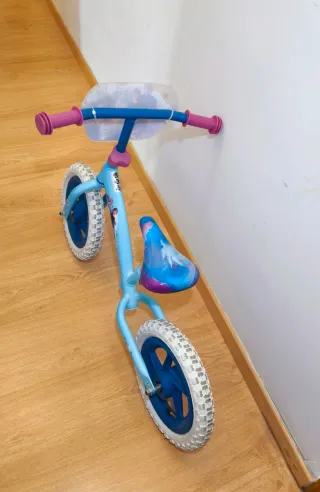 Bicicleta Frozen sin pedales 12
