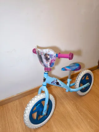 Bicicleta Frozen sin pedales 12