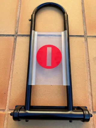 Puerta Oscilante de Cierre Automático