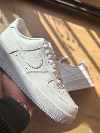 Nike Air Force 1 '07 Blancas