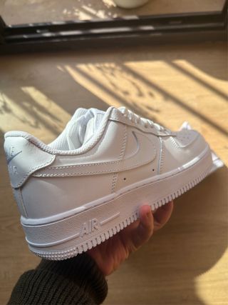 Nike Air Force 1 '07 Blancas