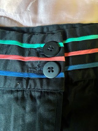 Falda negra con cintas de colores Talla M