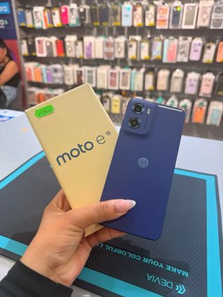 Moto e15