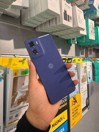 Moto e15