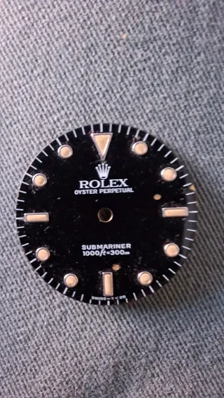 Esfera Rolex Submariner Negra y Dorada