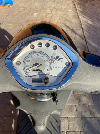Piaggio Liberty 125 3v Scooter Negra/Azul