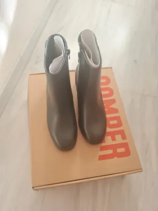 Botines Camper Katie Verde Oliva