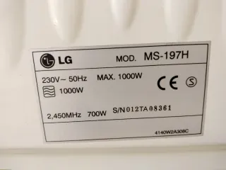 Microondas LG 700W 20L 5 Niveles Cocción