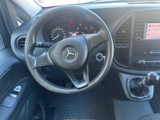 Mercedes-Benz Vito Mercedes Vito 114 BT Tourer Base Larga