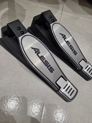 Batería Electrónica Alesis Turbo Mesh Kit