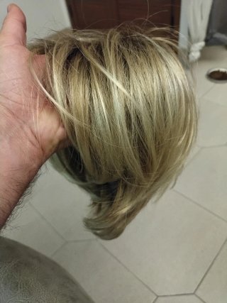 Peluca pelo natural rubio