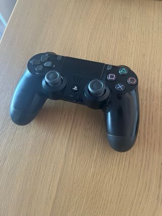 PS4 PlayStation 4 Slim 870GB Sony Negra