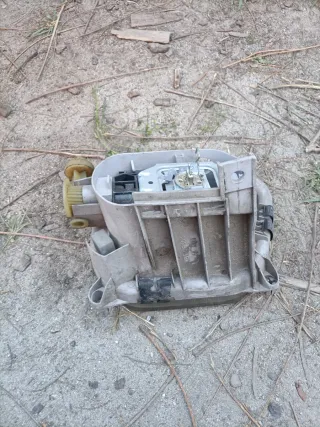 Faro Antiniebla Mercedes E300