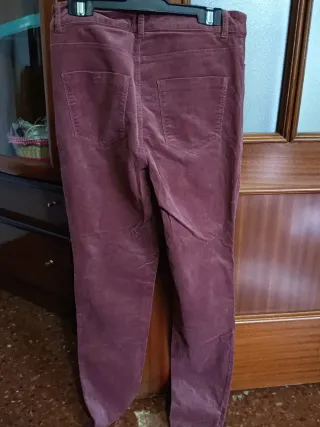 Pantalón de pana rosa