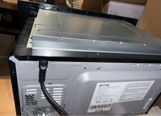 Microondas integrable EVVO