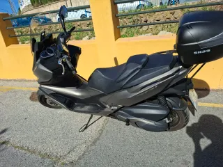 Kymco Xciting 400 S Maxi Scooter