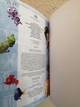 Pixar Character Encyclopedia Libro
