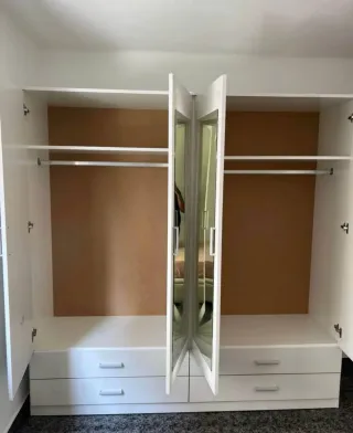 Armario 280€ nuevo