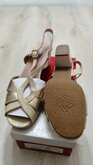 Sandalias de tacón HUALUN ROTE