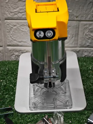 Fresadora a batería compatible Dewalt