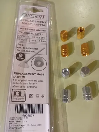 Antena radio y tapones de rueda