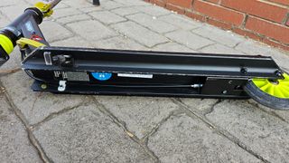 Patinete Oxelo MID5 plegable negro/amarillo c/susp