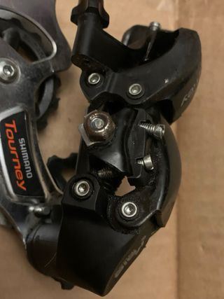 Shimano Tourney cambio trasero