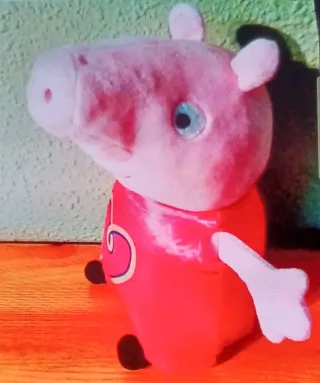 Peluche Peppa Pig Corazón MUY nuevo