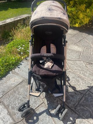 Passeggino leggero Momon B. After