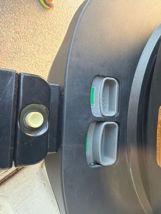 Seggiolino auto Baby Monsters girevole