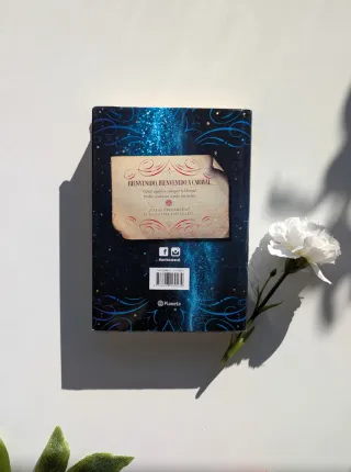 Caraval (Planeta Internacional) (Spanish Edition)