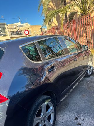 Peugeot 3008 2010