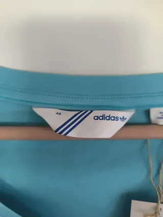 Camiseta Adidas mujer manga larga azul