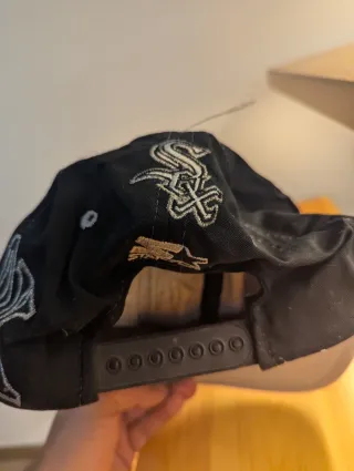 Lote 1 de 5 Gorras NBA (2 lotes juntos)