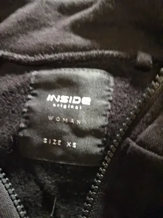 Sudadera corta INSIDE negra talla XS