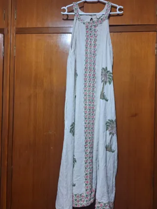 3 Vestidos Falda 3/4 Botonados T.M. 5€ OPORTUNIDAD