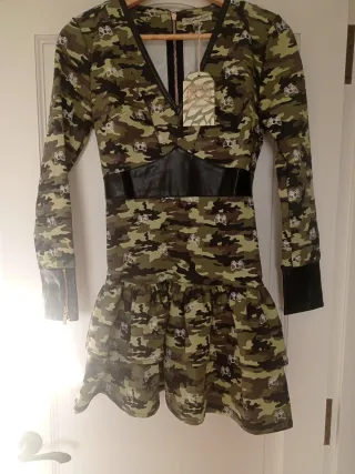 Vestido Camaleónica estampado.