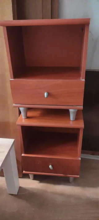 Mesitas de noche de madera (2 unidades)