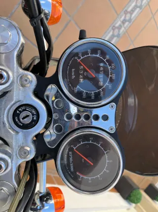 Triumph Thunderbird 96 Impecable