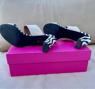 Sandalias Mascaró Beige y Plateadas
