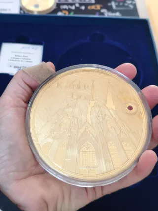 Medalla Cobre Baño Oro Catedral Colonia