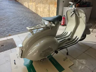 Vespa 125 - 1955 Historica